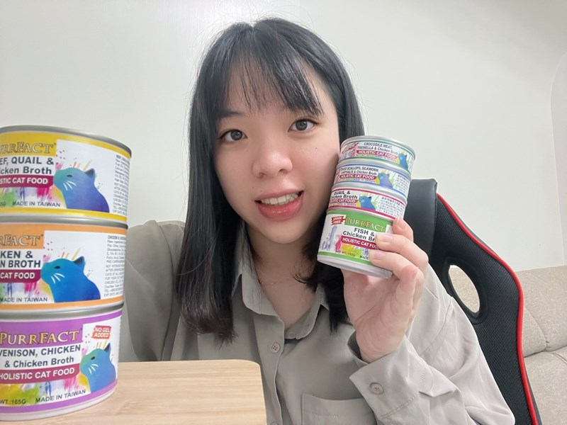 女人知己試用大隊,口碑行銷,部落客行銷,PURRFACT 波菲特貓用主食罐,主食罐,PURRFACT波菲特,貓主食罐,貓罐,PURRFACT波菲特貓用主食罐,魚肉蔓越莓主食罐,鮮嫩雞主食罐,鹿肉雞肉主食罐,牛肉鵪鶉貓主食罐,干貝蠶蛹配方,鱷魚肉白木耳配方,雞肉魚肉配方,安心鶉配方,評價,體驗,適口性佳,心得,成貓適用,高齡貓適用,質地是慕絲狀